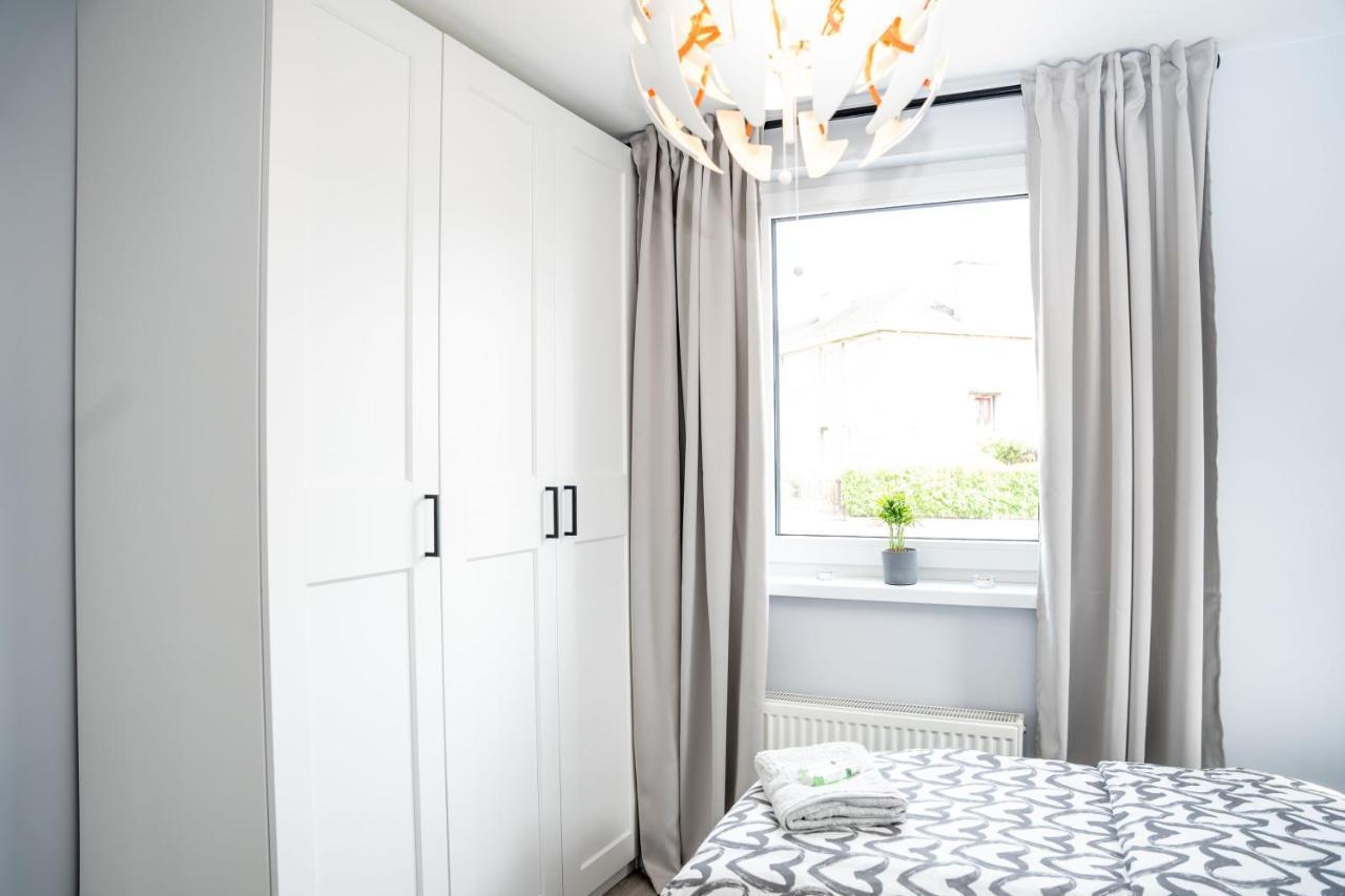 Luxurious Two Bedroom Apartment With Private Parking Perth Bagian luar foto